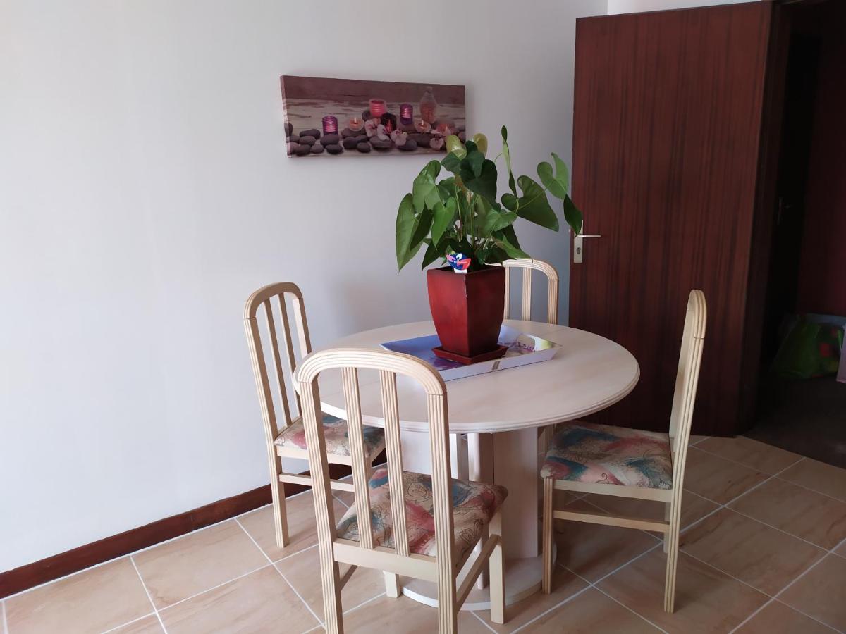 50M2 2 A 4 Pers Tout Confort Balcons Jardin Terrasse Les Albres Exterior foto